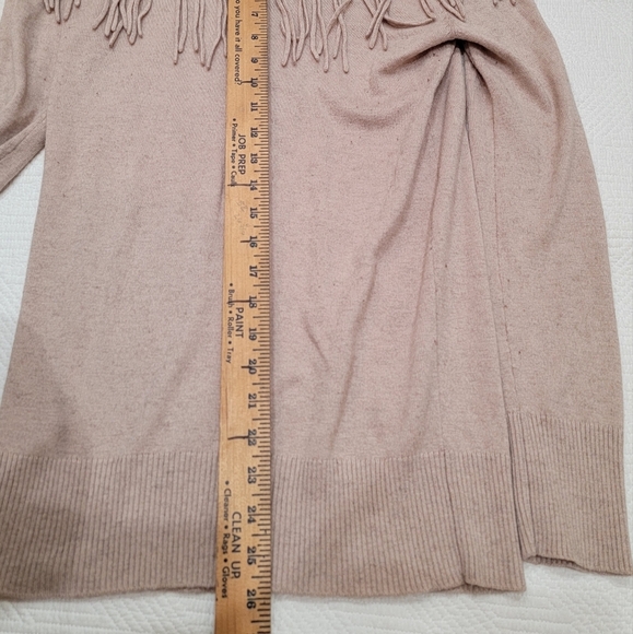 Chelsea & Theodore Wool Blend Beige Sweater Fringe Cowl Neck Size Small - Picture 15 of 15